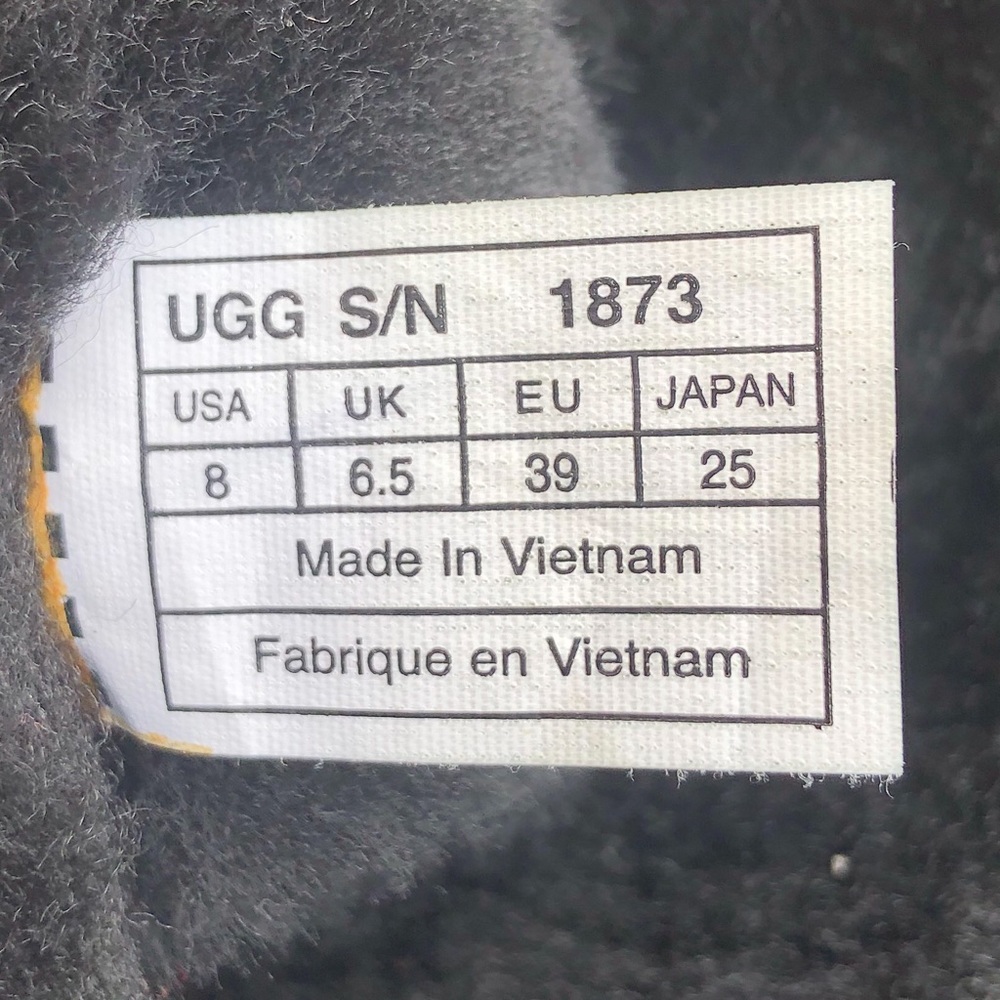 Ugg Bailey Triple Button Shearling Suede Boots - image 6